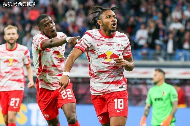 胡金秋18+10广厦胜四川 廖三宁16分北控胜天津